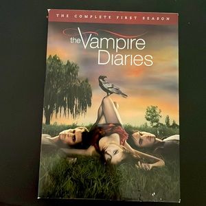 Complete First Season the Vampire Diaries